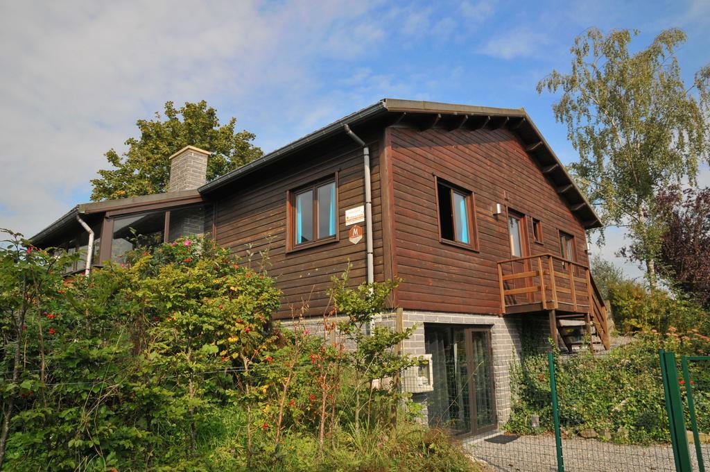 Villa Arbre Dressé à Somme-Leuze Extérieur photo